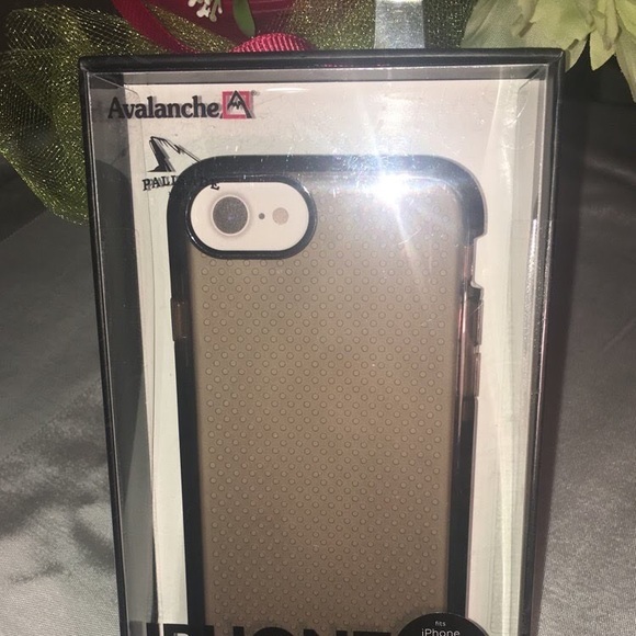 ❄️ Phone Case iPhone 6, 6s, 7 & 8 AVALANCHE  ❄️ - Picture 3 of 4